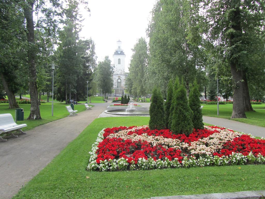 City Apartment Snellmaninkatu 22 B, Ilmainen Kadunvarsipysaekoeinti 쿠오피오 외부 사진